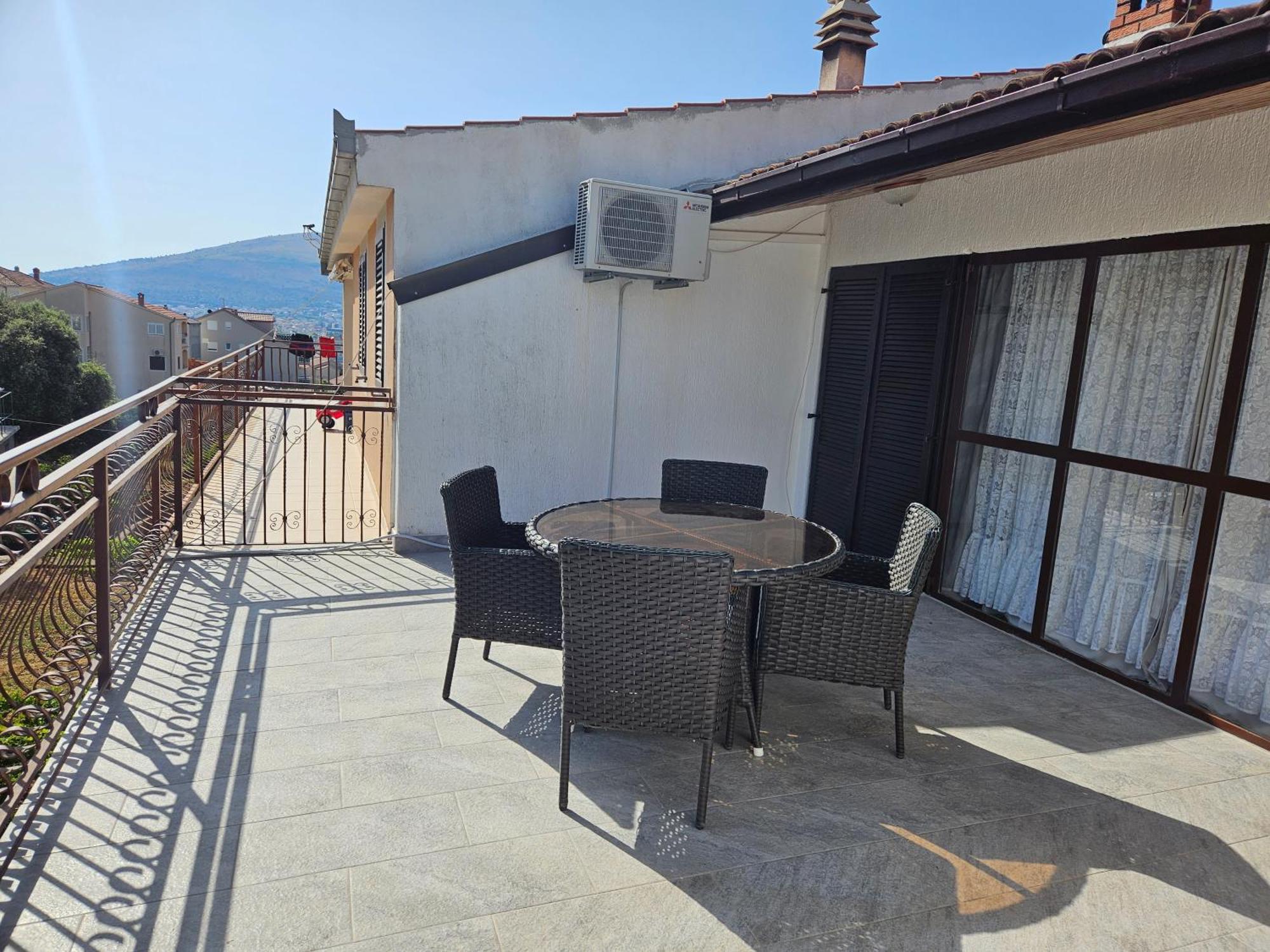 Apartment Slavka โตรกีร์ ภายนอก รูปภาพ