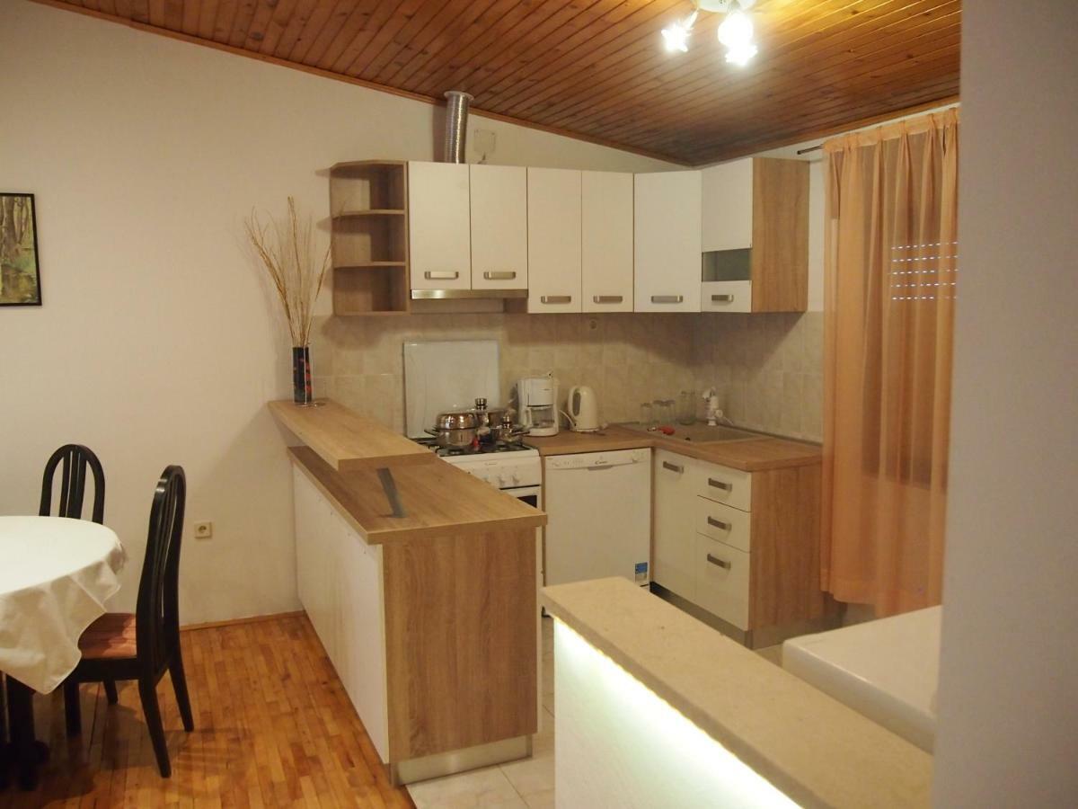 Apartment Slavka โตรกีร์ ภายนอก รูปภาพ